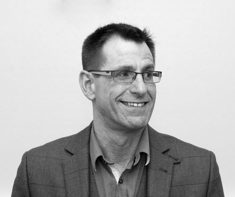 Steve Tompkinson